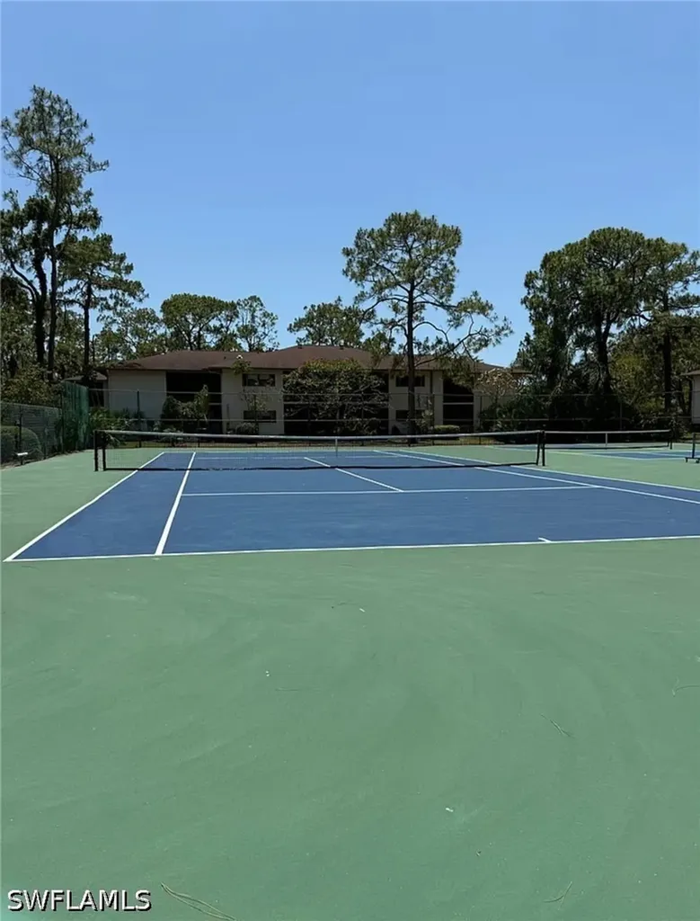 1895 Courtyard Way Naples FL 34112