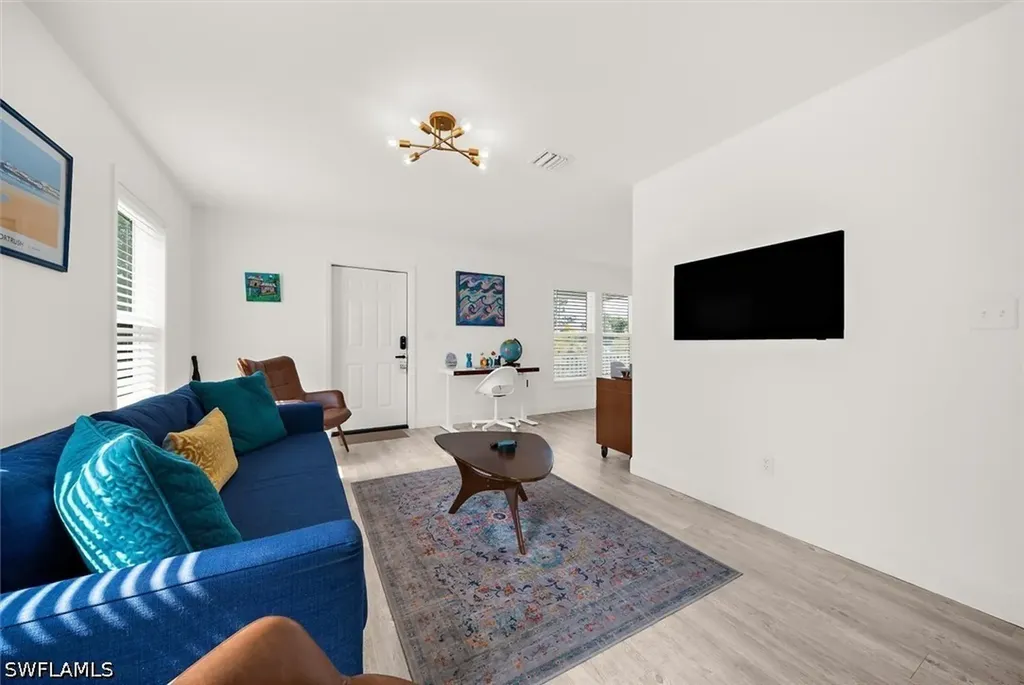 2375 Bahia Vista Street Sarasota FL 34239