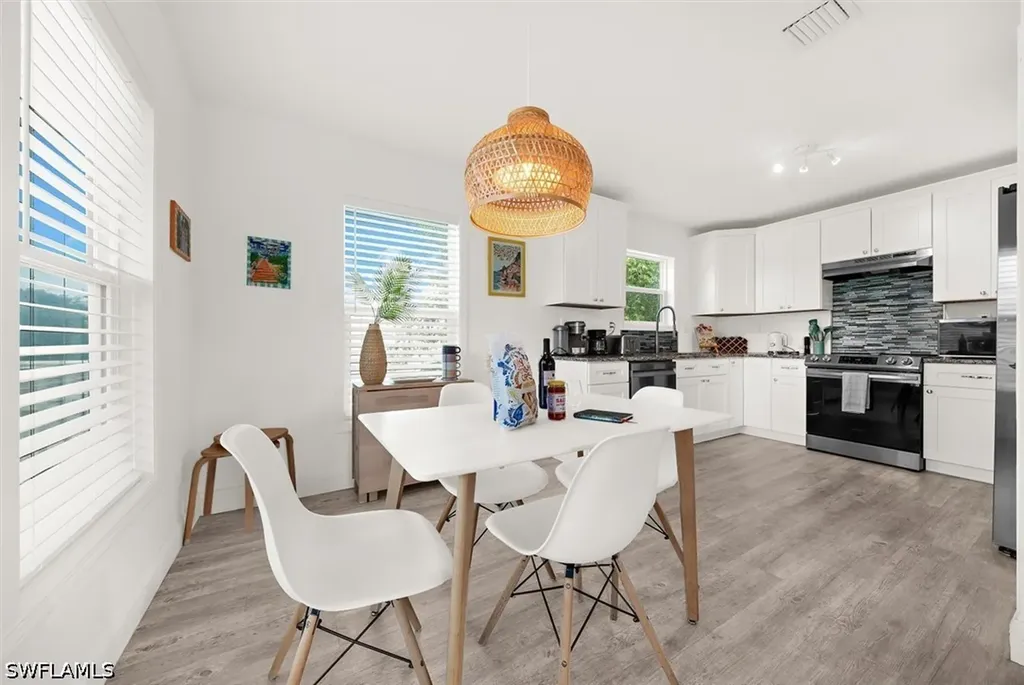 2375 Bahia Vista Street Sarasota FL 34239