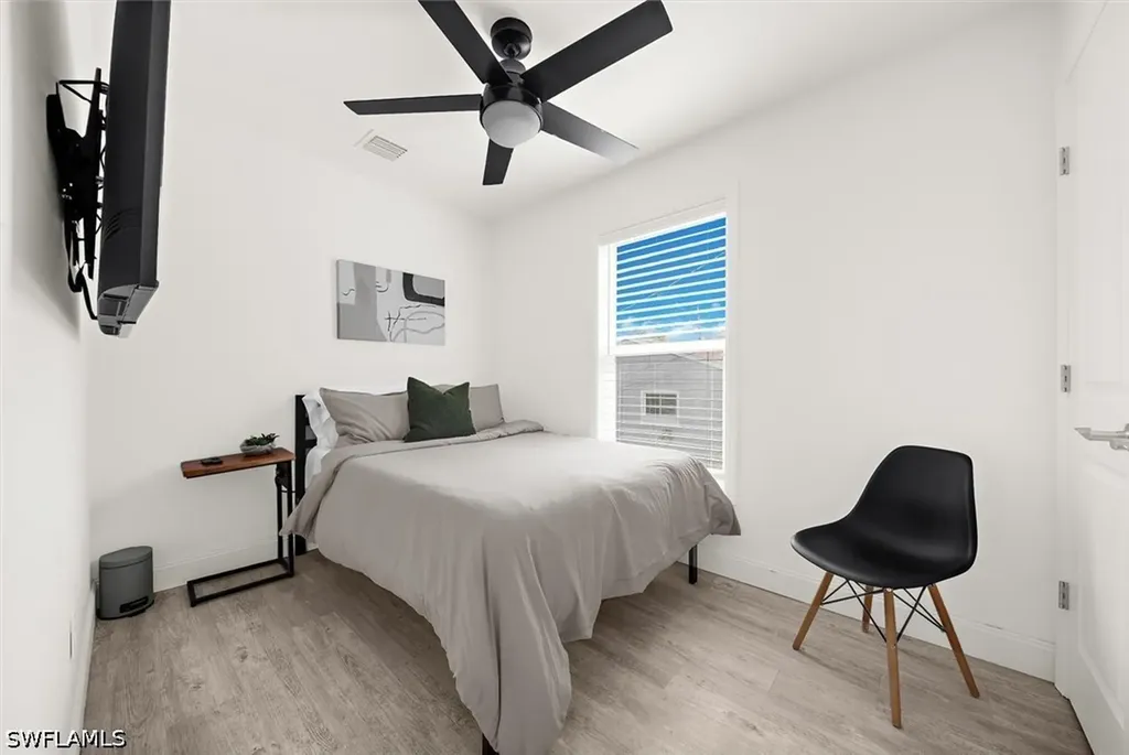 2375 Bahia Vista Street Sarasota FL 34239