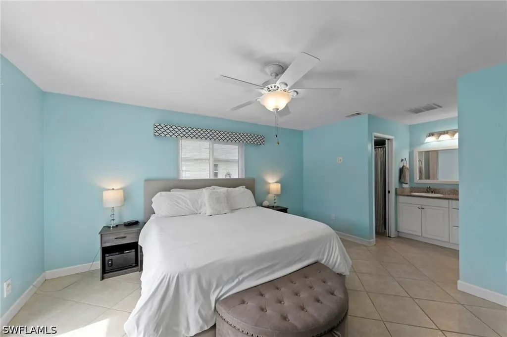 3923 SW 1st Avenue Cape Coral FL 33914