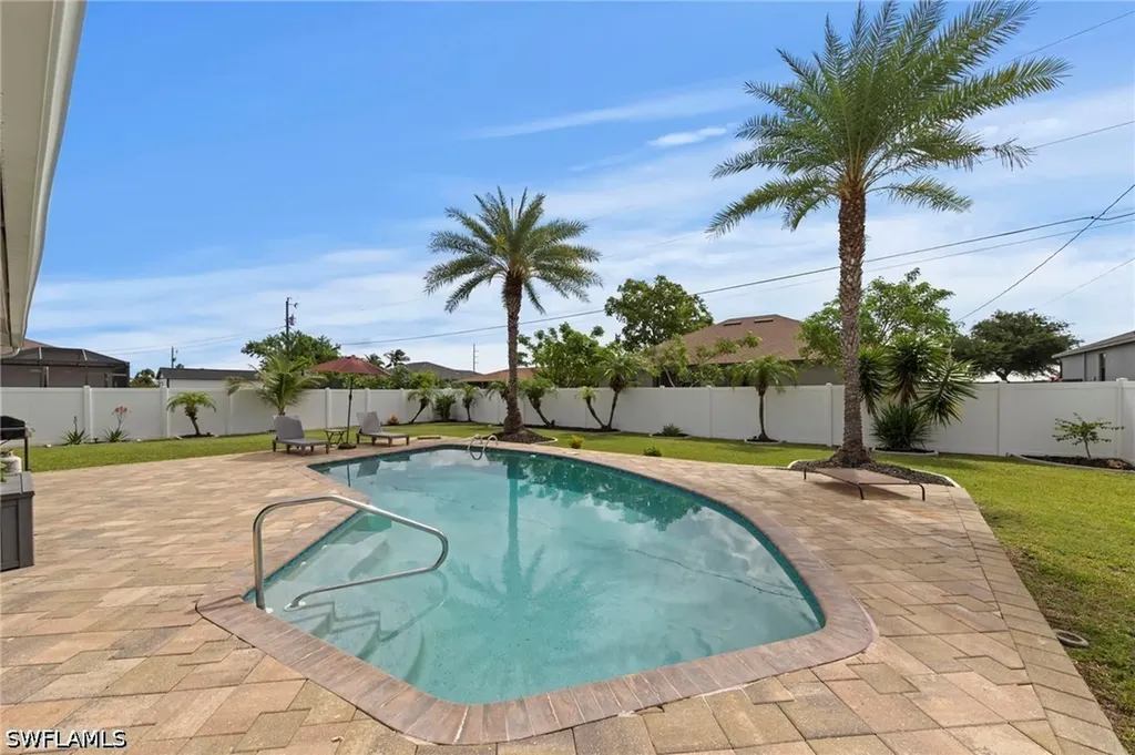 3923 SW 1st Avenue Cape Coral FL 33914