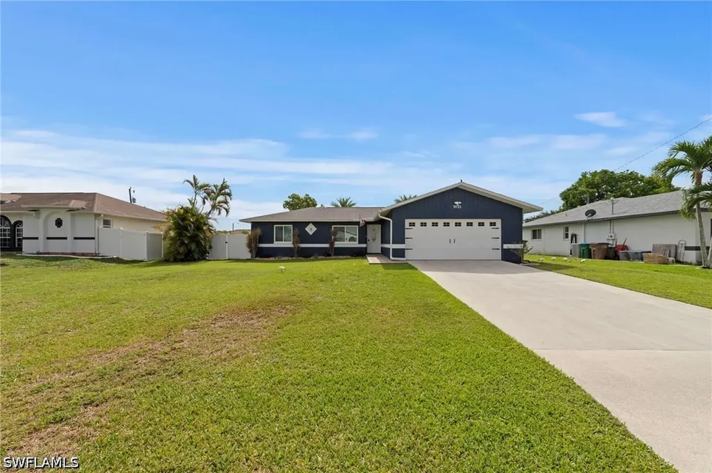 3923 SW 1st Avenue Cape Coral FL 33914