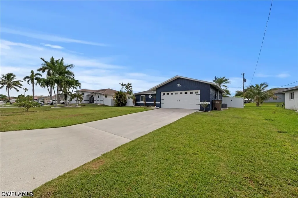 3923 SW 1st Avenue Cape Coral FL 33914