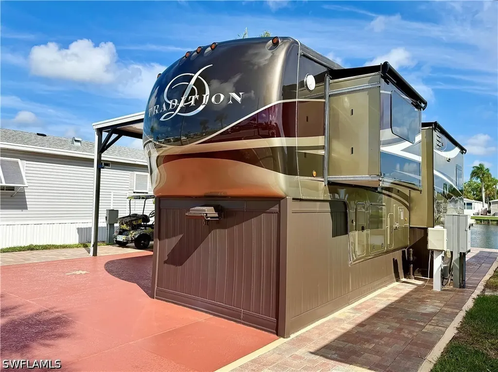 343 Bobcat Run Naples FL 34114