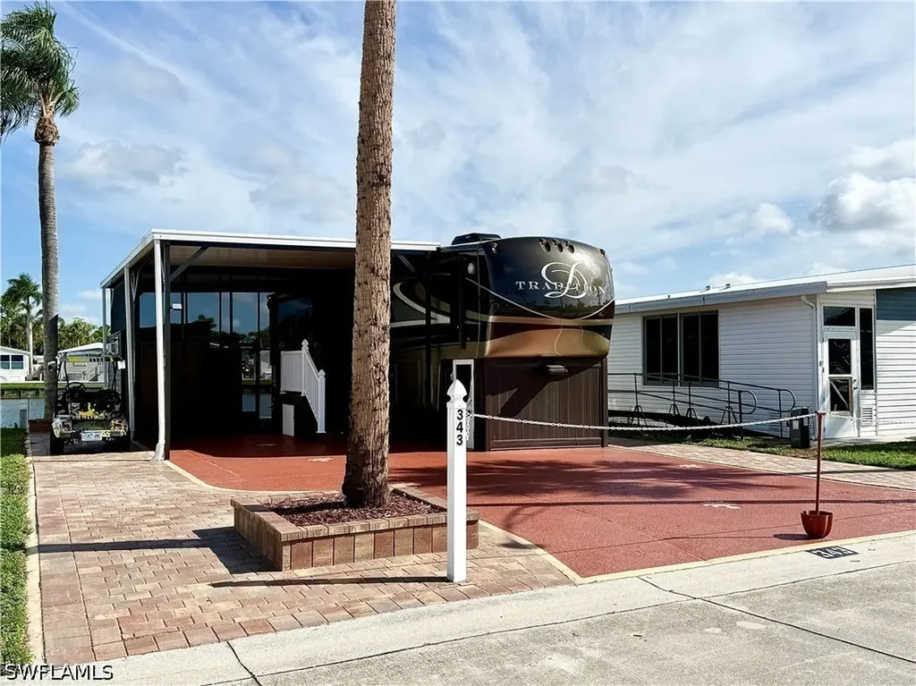 343 Bobcat Run Naples FL 34114