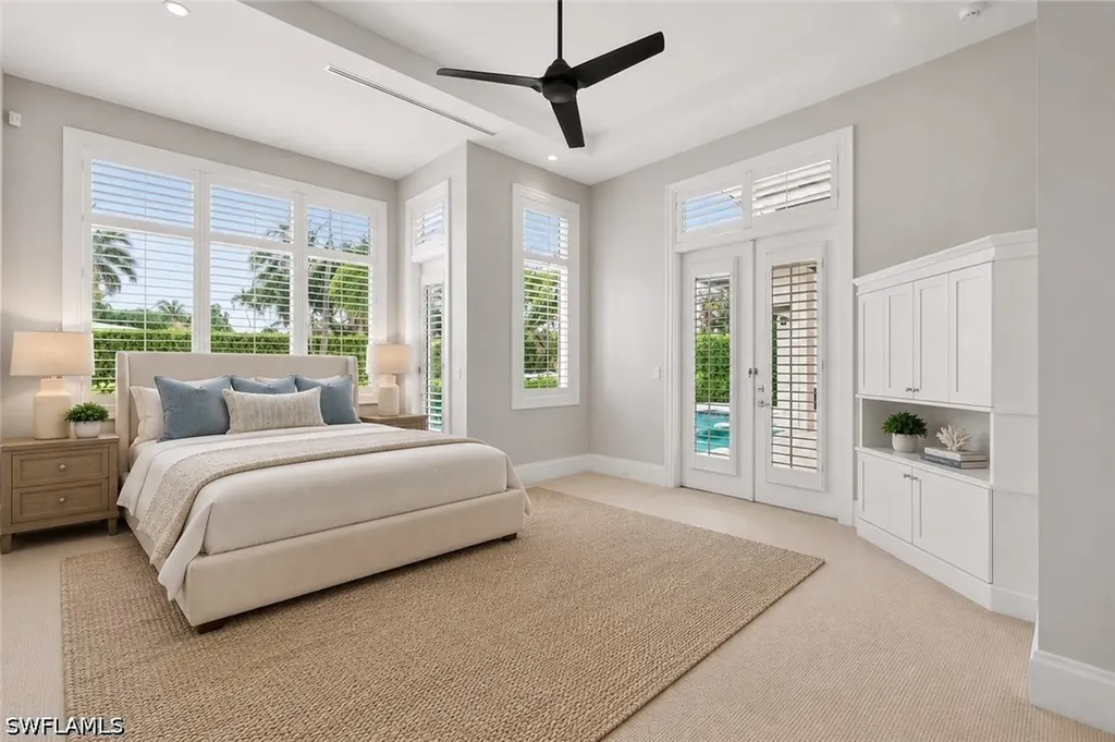 2140 Tarpon Road Naples FL 34102