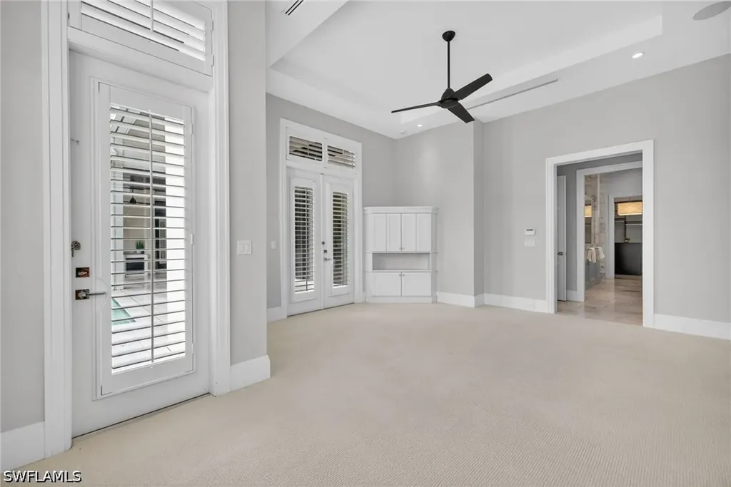 2140 Tarpon Road Naples FL 34102