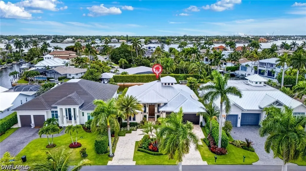 2140 Tarpon Road Naples FL 34102