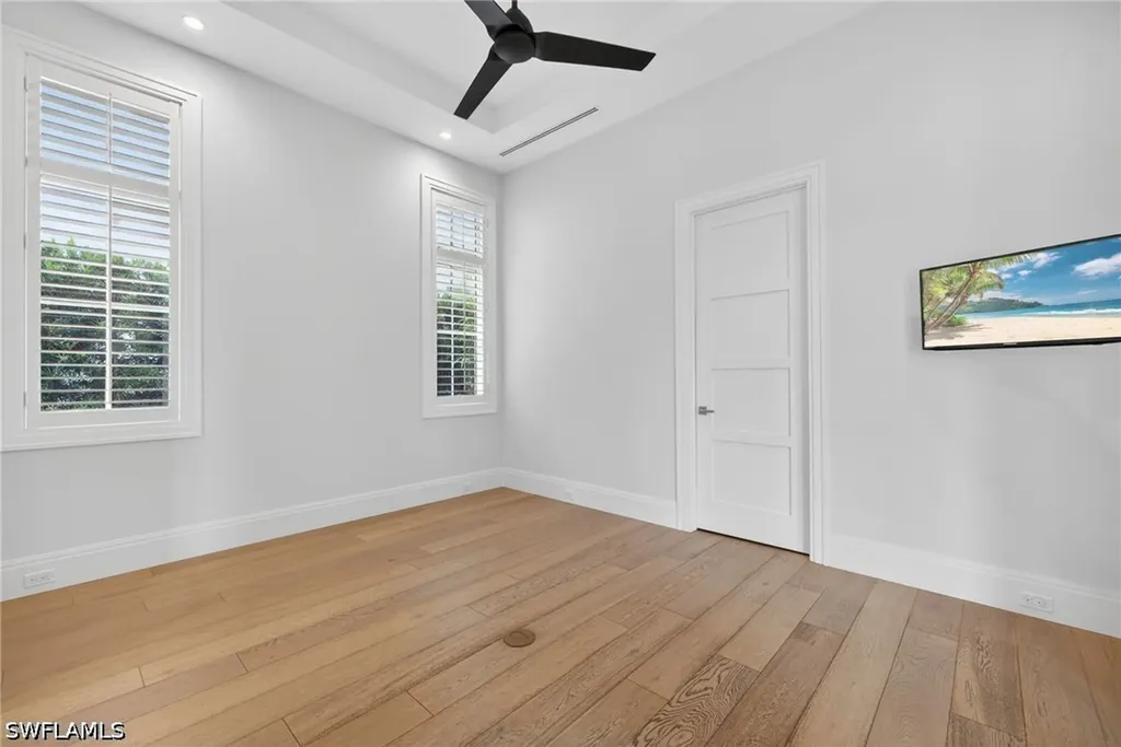 2140 Tarpon Road Naples FL 34102