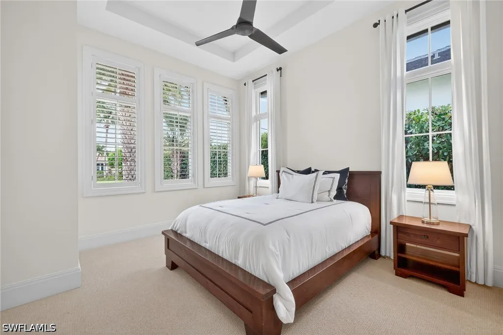 2140 Tarpon Road Naples FL 34102