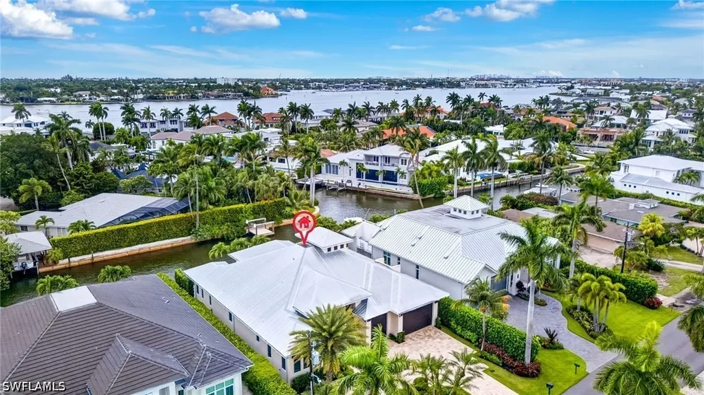 2140 Tarpon Road Naples FL 34102