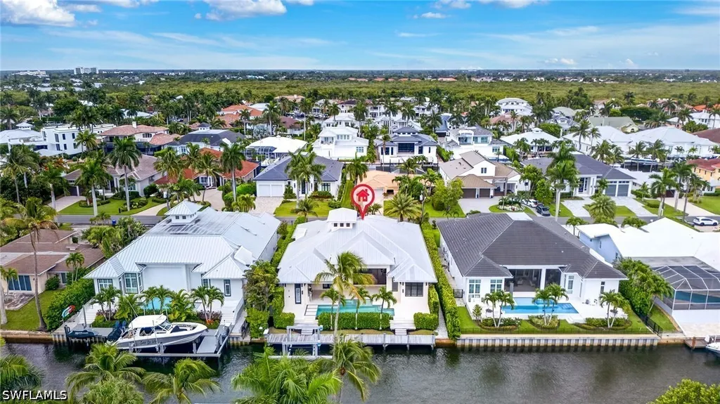 2140 Tarpon Road Naples FL 34102