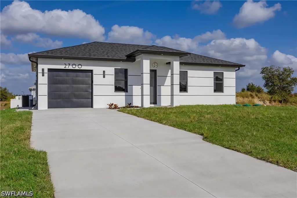 2700 49th Street SW Lehigh Acres FL 33976