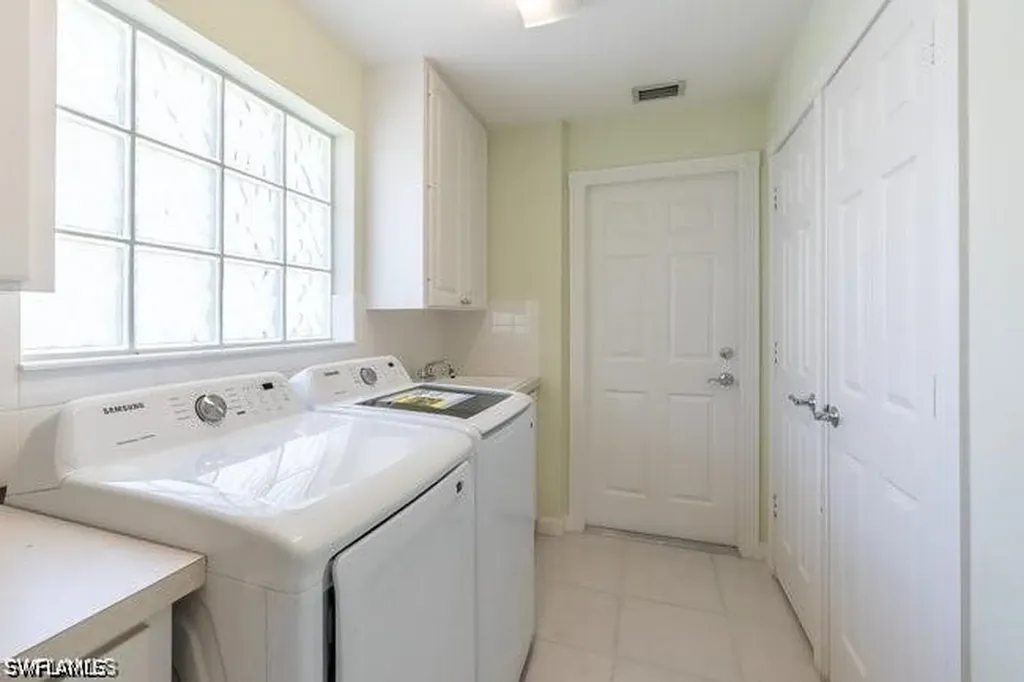 7170 Marconi Court Naples FL 34114