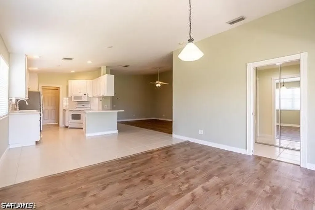 7170 Marconi Court Naples FL 34114