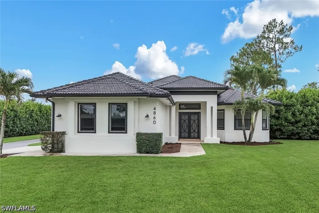 Naples FL, 4860 12TH Street NE