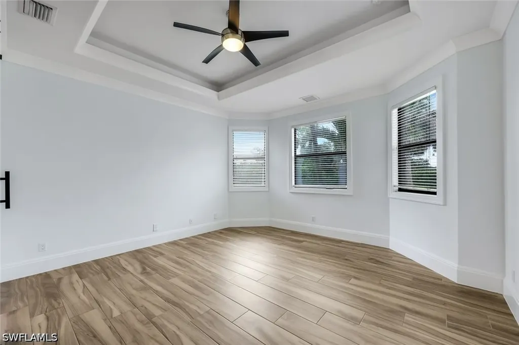 4860 12th Street NE Naples FL 34120