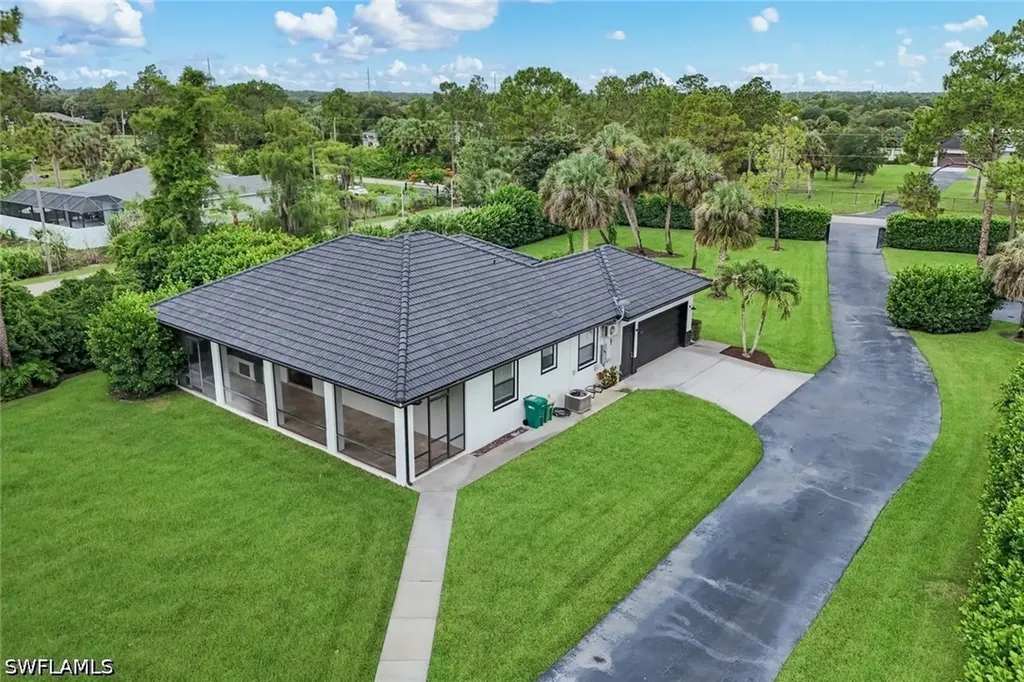 4860 12th Street NE Naples FL 34120