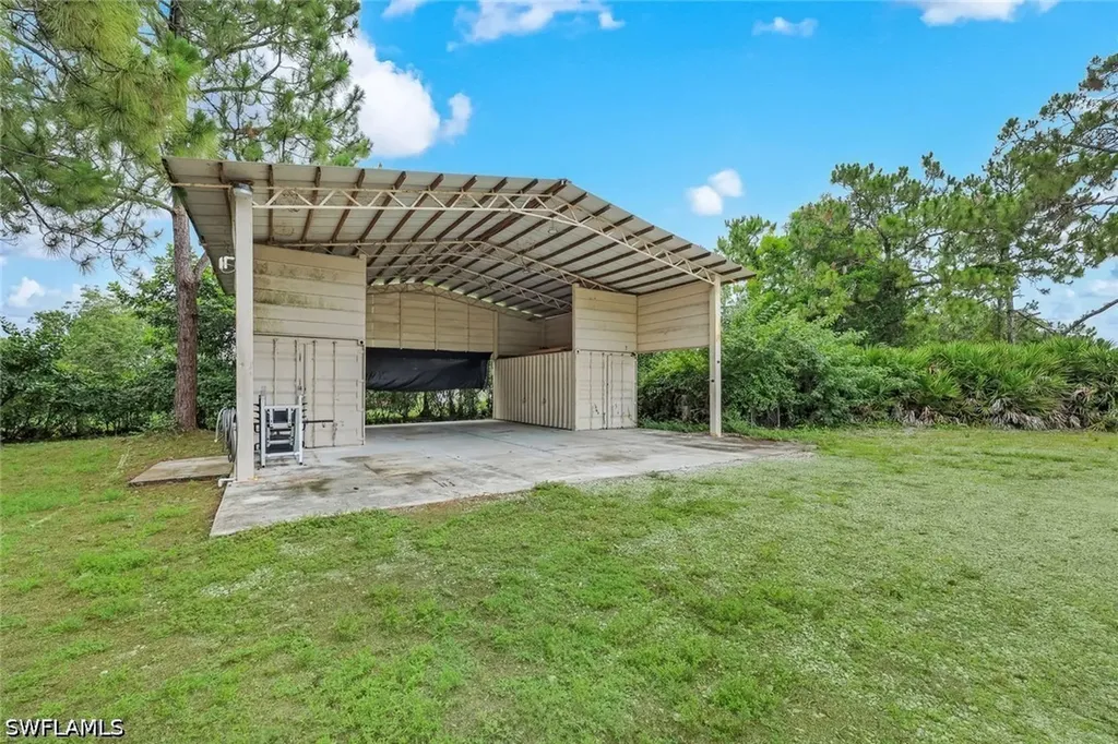 4860 12th Street NE Naples FL 34120