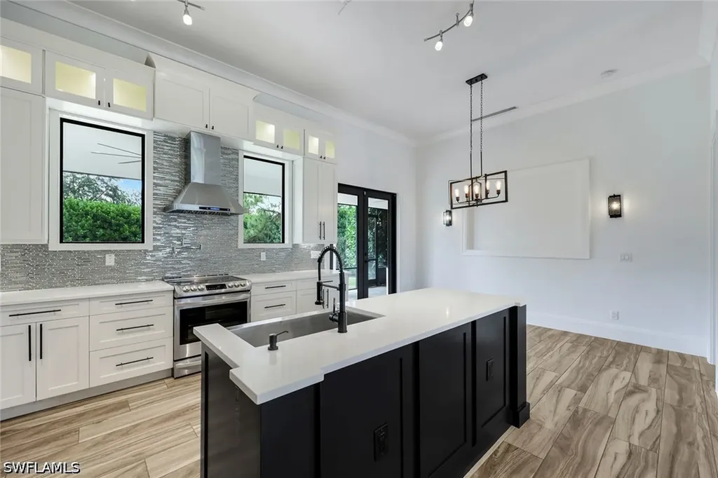 4860 12th Street NE Naples FL 34120
