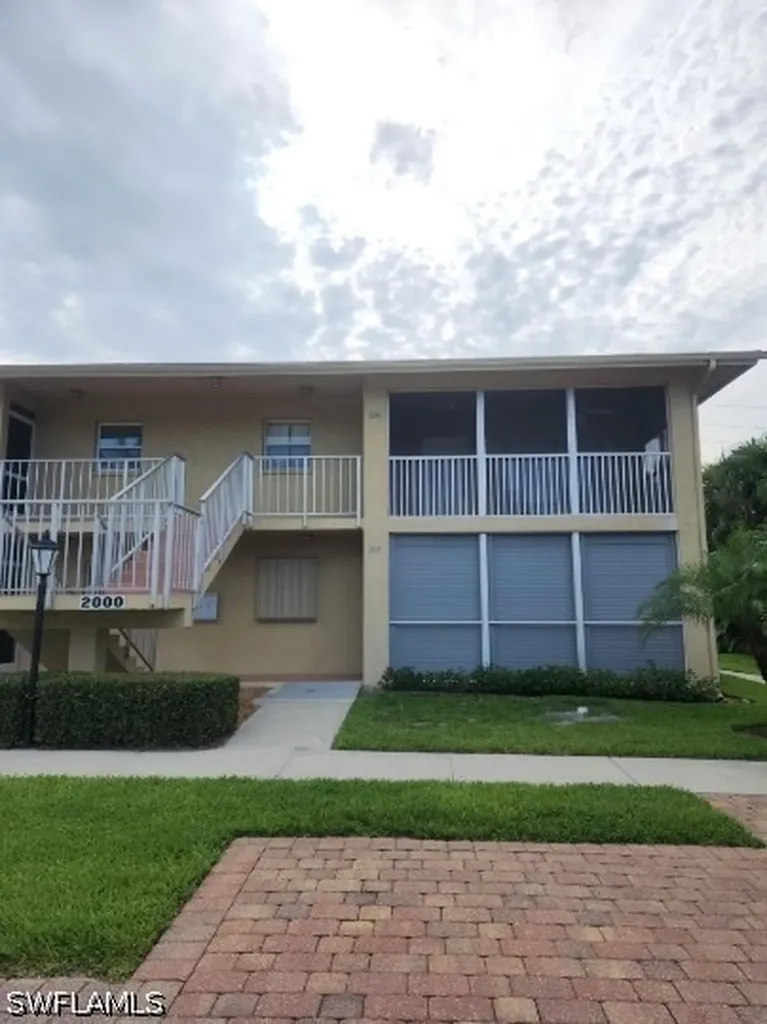 2000 Alamanda Drive Naples FL 34102