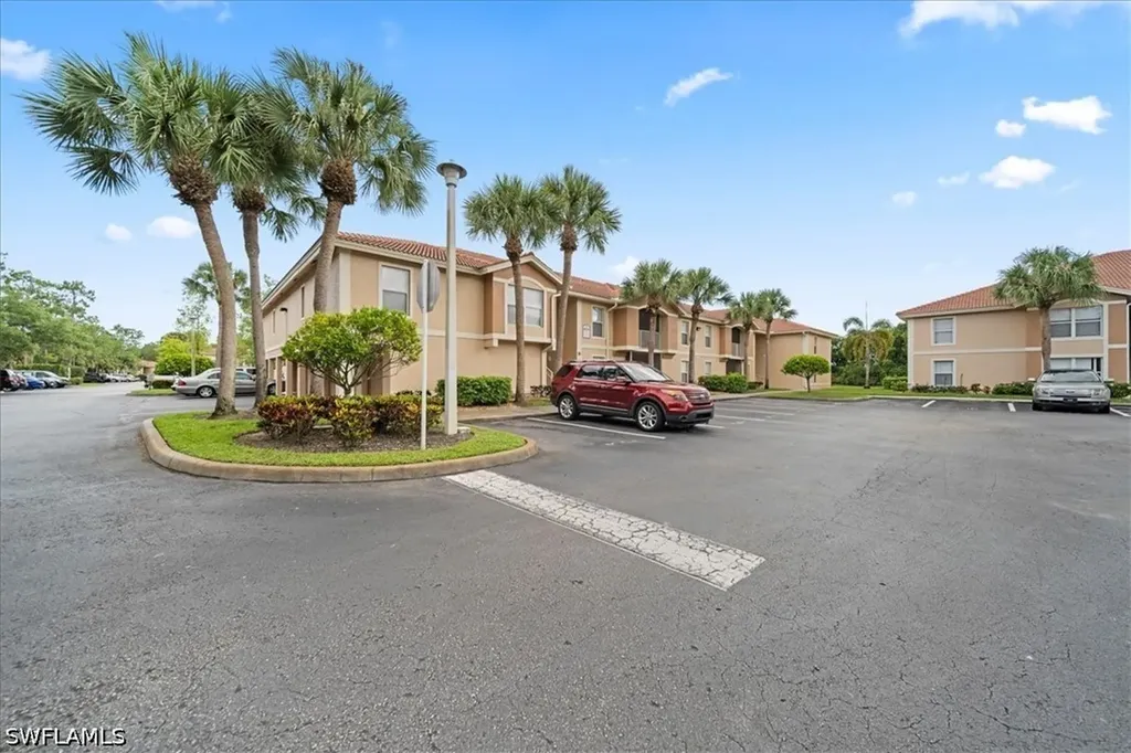 8235 Ibis Club Drive Naples FL 34104
