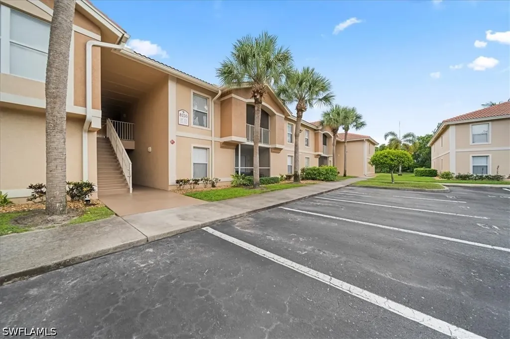 8235 Ibis Club Drive Naples FL 34104