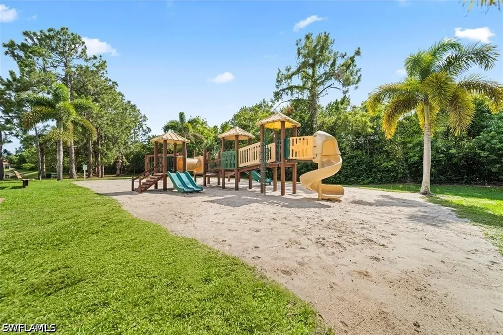 8235 Ibis Club Drive Naples FL 34104