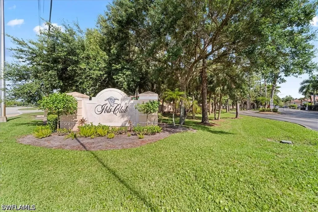 8235 Ibis Club Drive Naples FL 34104