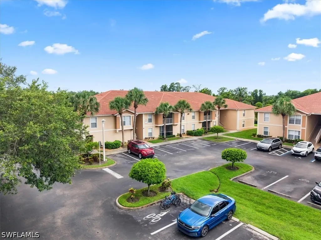 8235 Ibis Club Drive Naples FL 34104