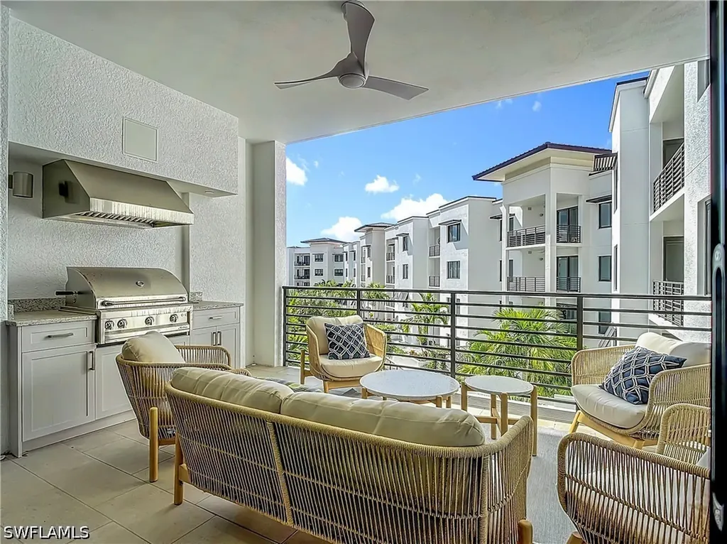 1125 Central Avenue Naples FL 34102