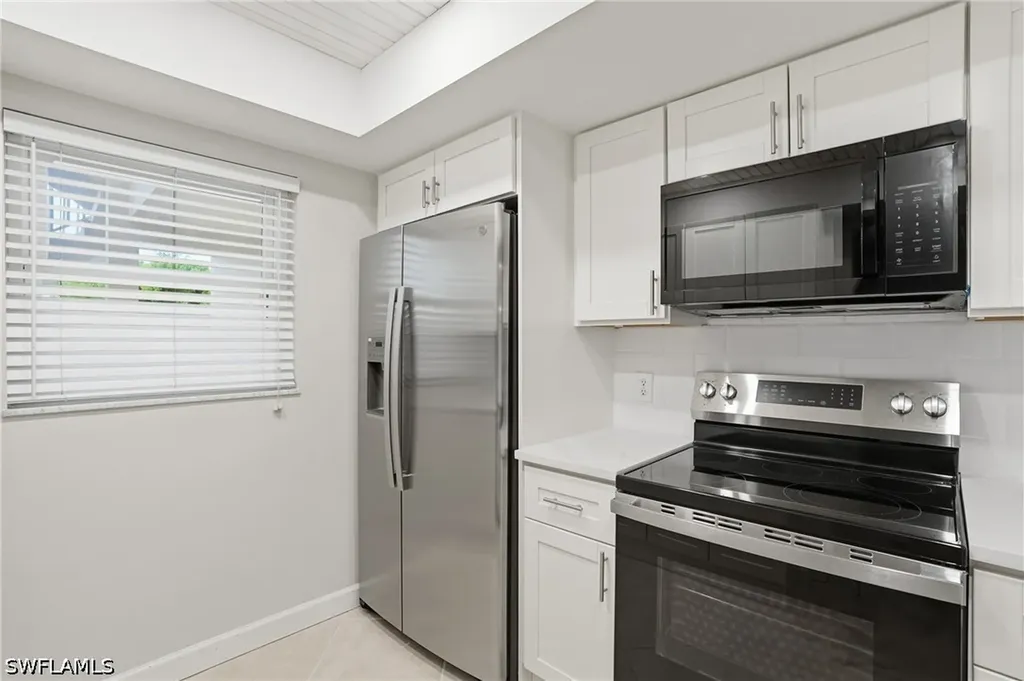 3150 Binnacle Drive Naples FL 34103