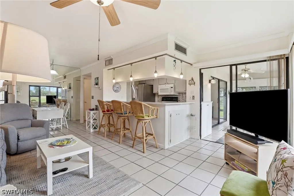 5625 Trailwinds Drive Fort Myers FL 33907
