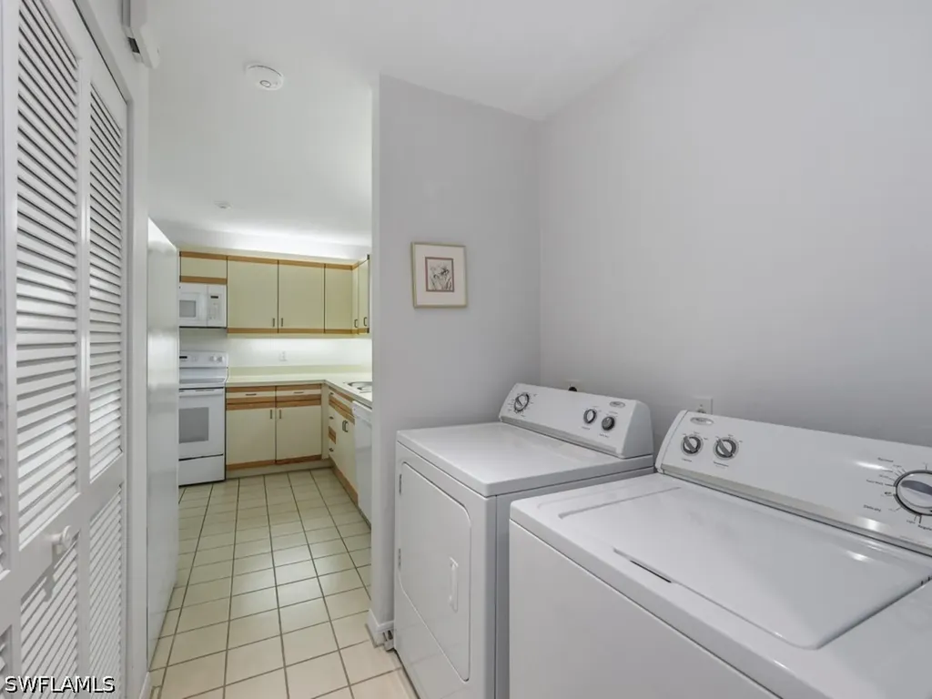 82 Cypress View Drive Naples FL 34113