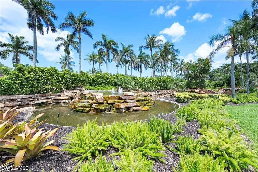 2749 Medallist Lane Naples FL 34109