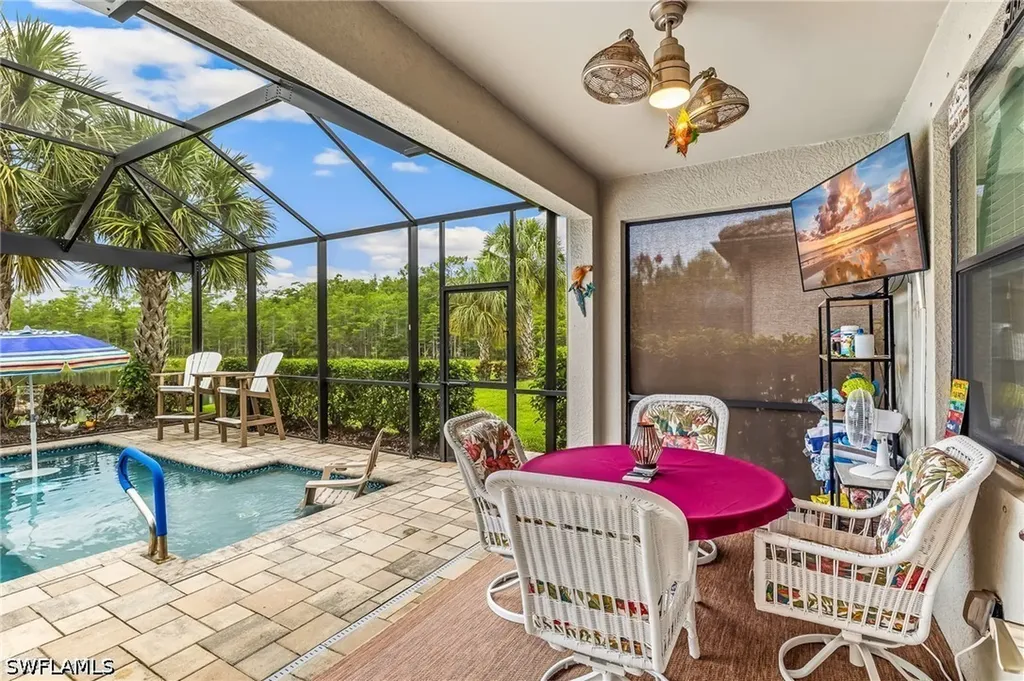 10947 Glenhurst Street Fort Myers FL 33913