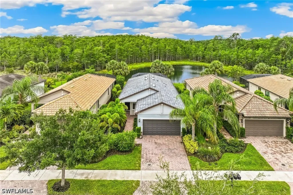 10947 Glenhurst Street Fort Myers FL 33913