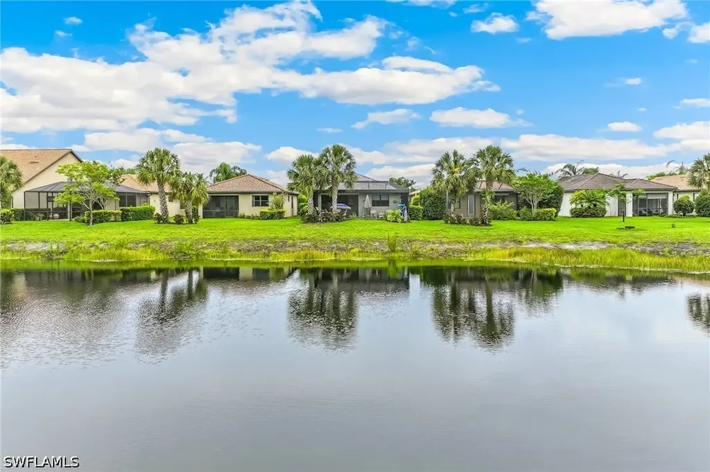 10947 Glenhurst Street Fort Myers FL 33913