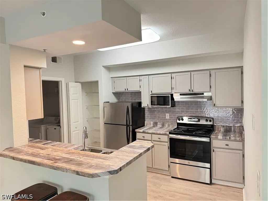 Naples FL 34109