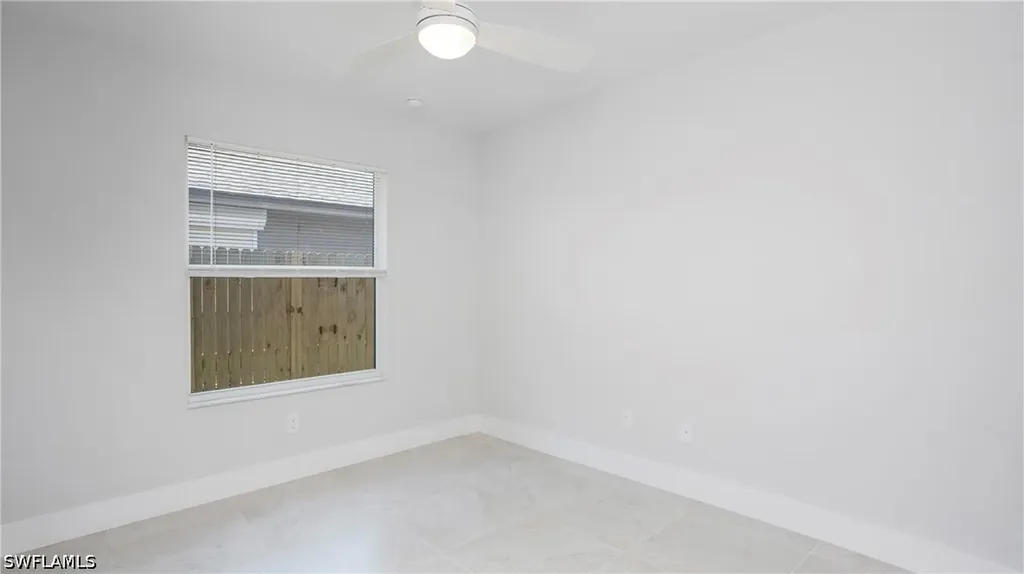27310 Dortch Avenue Bonita Springs FL 34135