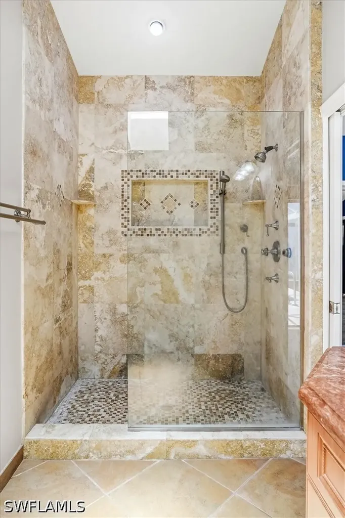 1268 Jardin Drive Naples FL 34104