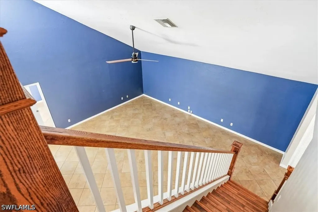 1268 Jardin Drive Naples FL 34104