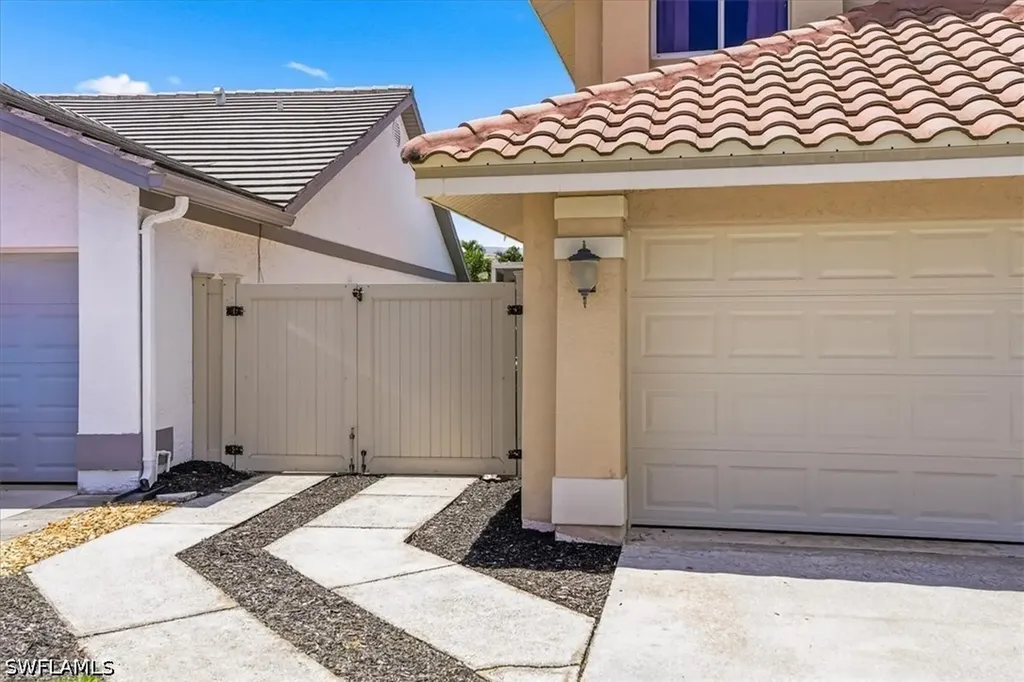 1268 Jardin Drive Naples FL 34104