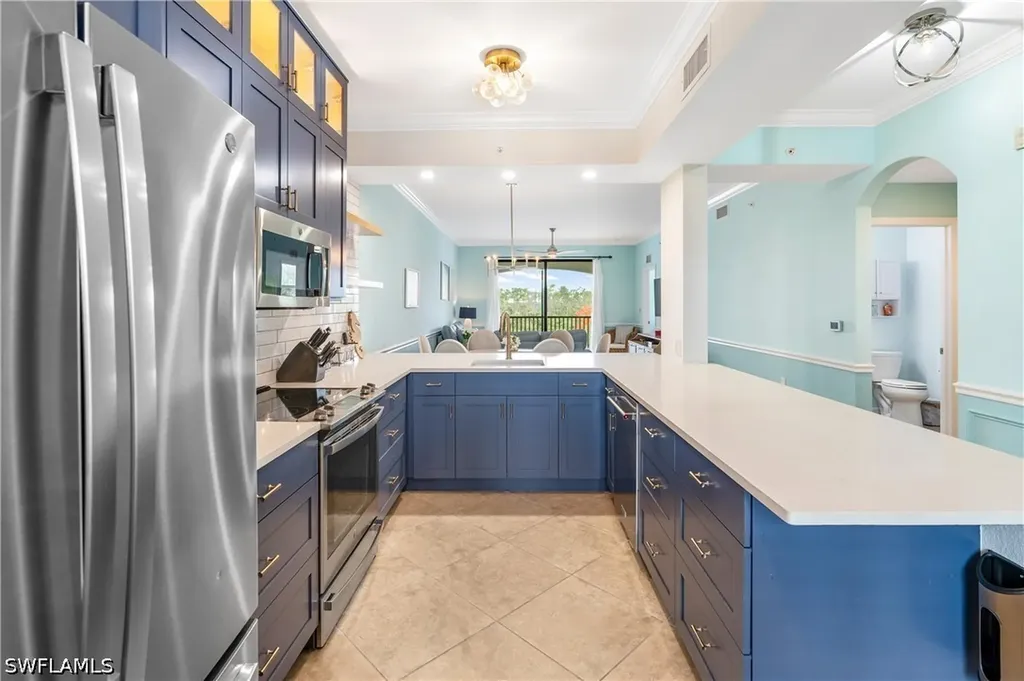 9727 Acqua Court Naples FL 34113