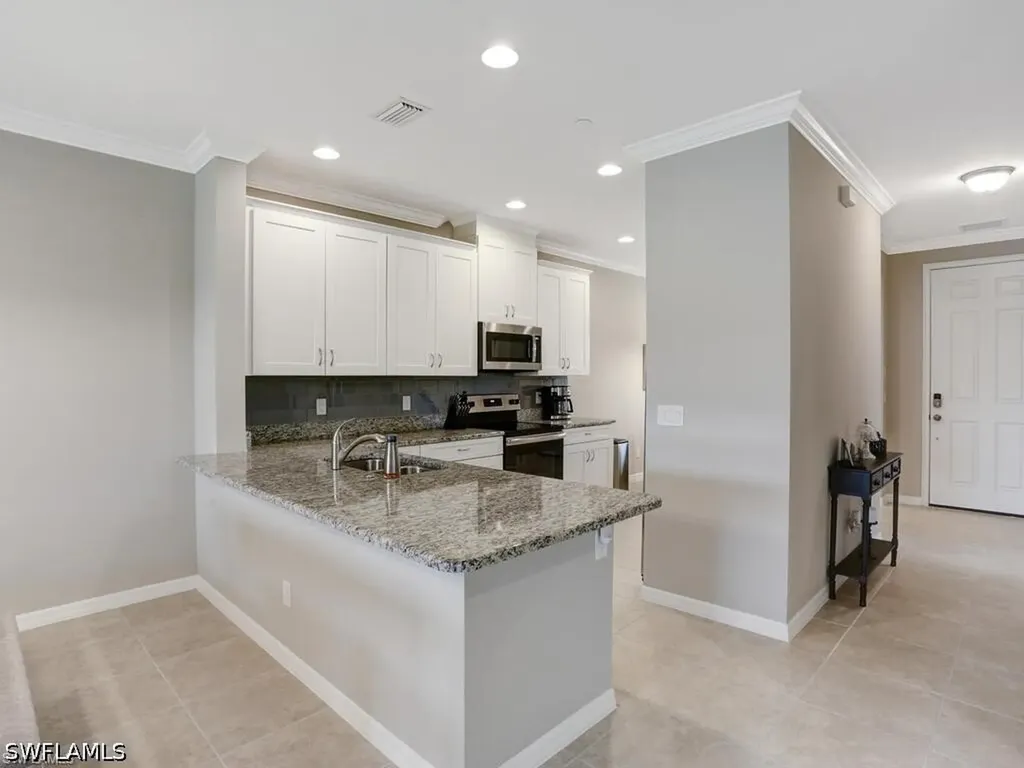 9378 Pocida Court Naples FL 34119