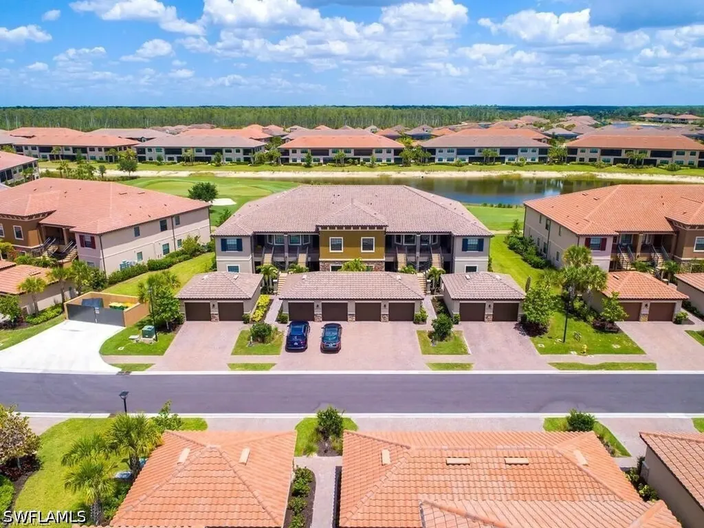 9378 Pocida Court Naples FL 34119