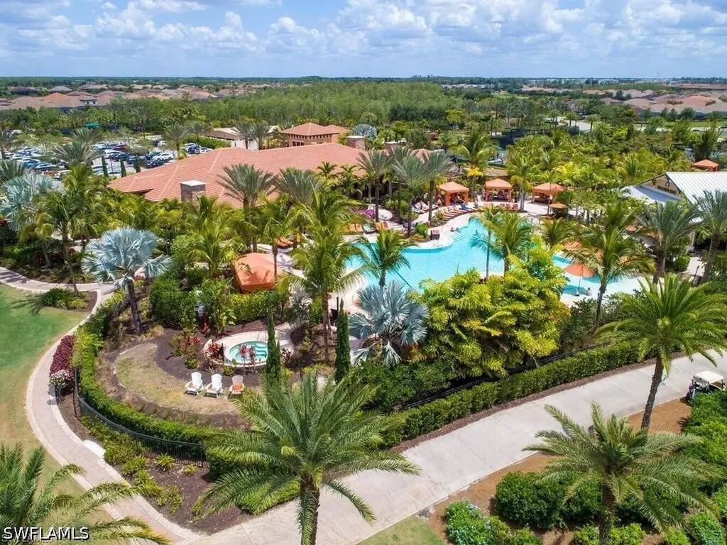 9378 Pocida Court Naples FL 34119