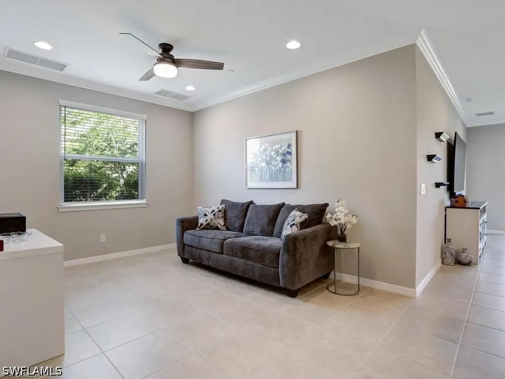 9378 Pocida Court Naples FL 34119