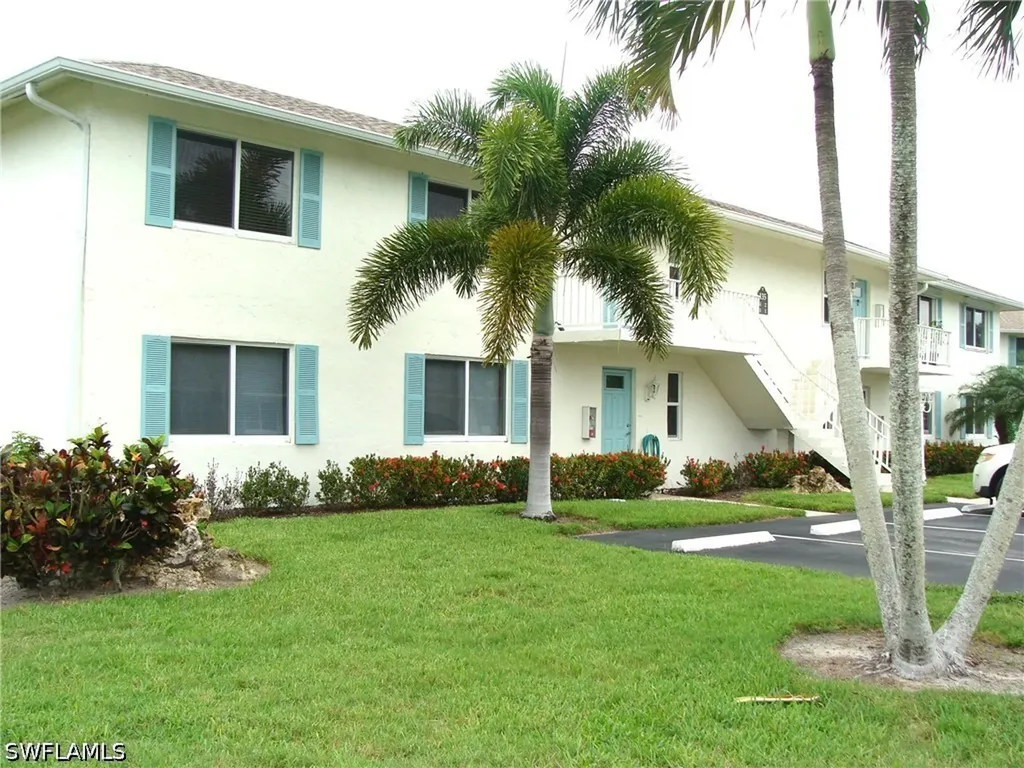 135 Quails Nest Road Naples FL 34112